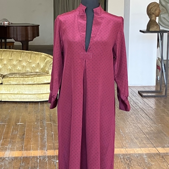 Wizzy Kit Maroon and navy polka dotted Maxi dress. - Picture 7 of 13
